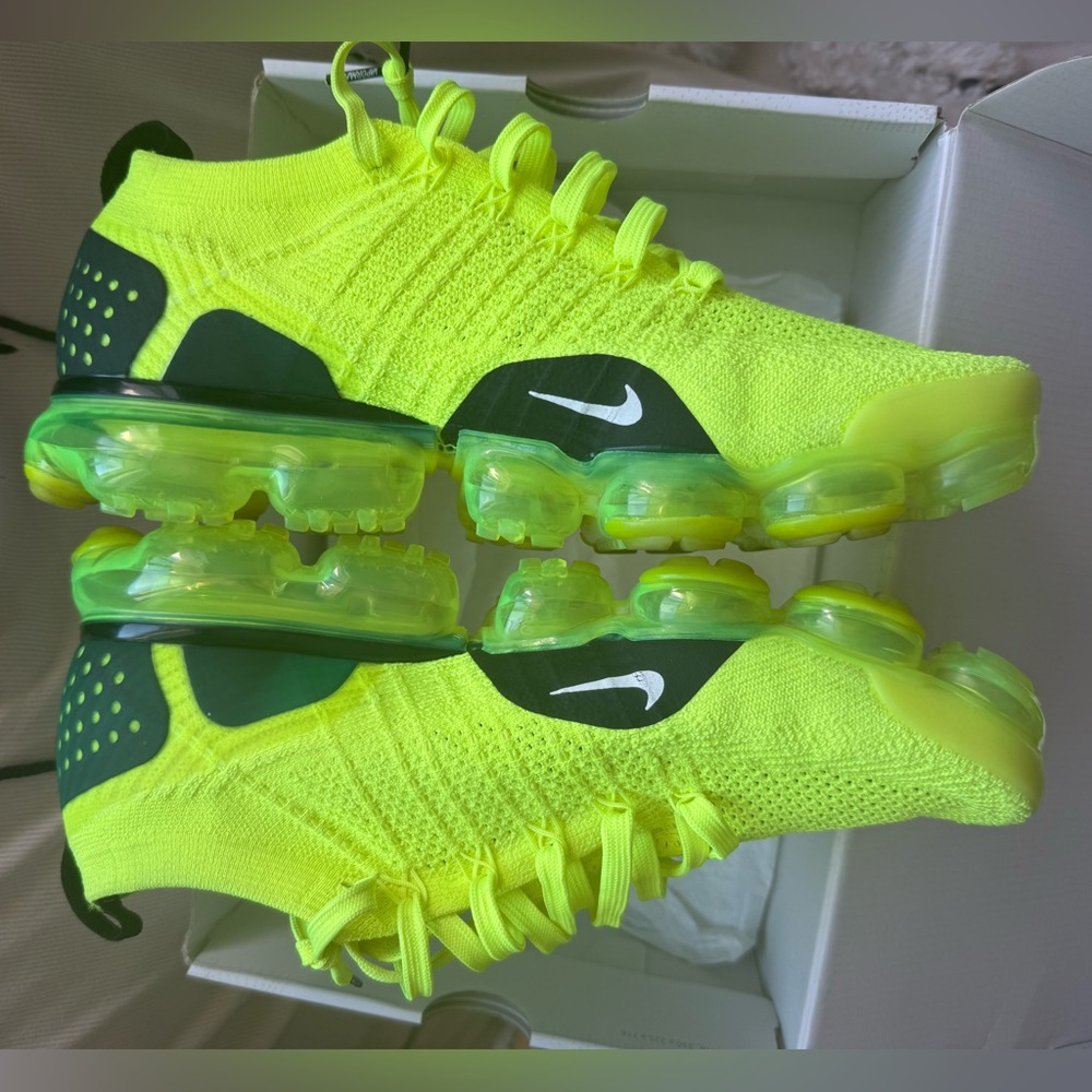 Rare Nike Air Vapor Max Flyknit 2 Volt Aka “Highlighters”🔥🔥🔥🔥🔥🔥